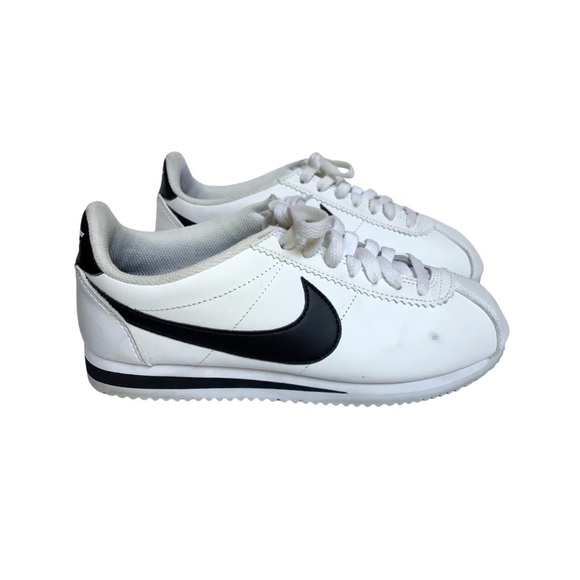 Nike Classic Cortez Leather Running shoe - Picture 3 of 11